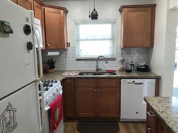 4th image of 5357 81st St N APT 11