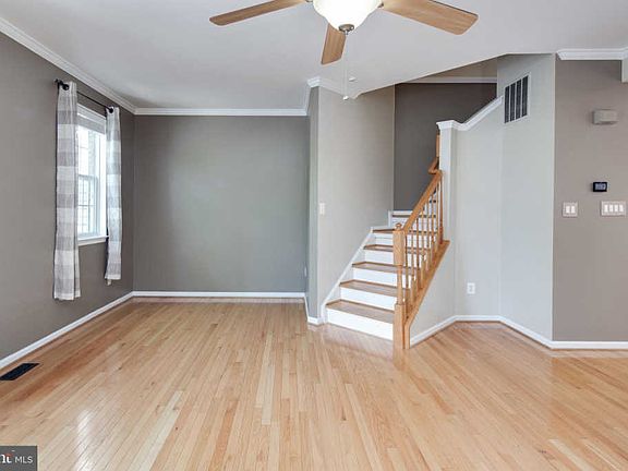 4th image of 3745 Shannons Green Way