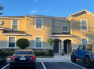 1882 Greenwood Valley Dr, Plant City, FL 33563