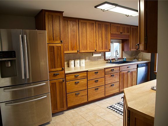 3rd image of 1613 11th Street