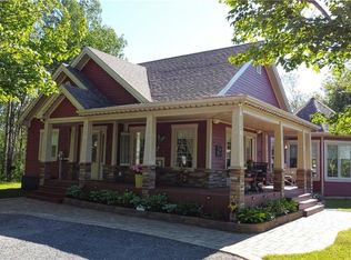 79 Savoie, Caraquet, NB E8P2B9