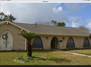 10722 Sagewind Dr, Houston, TX 77089
