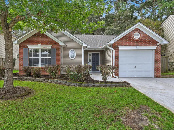 321 Jamestown Dr, Summerville, SC 29486