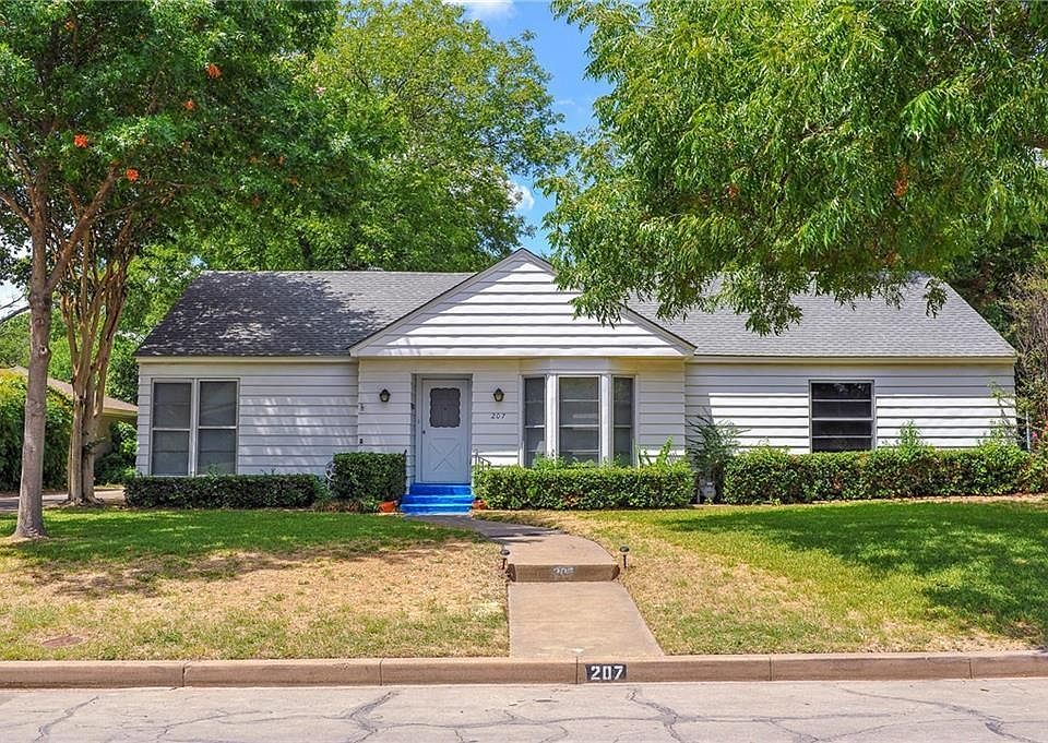 1st image of 207 Harbin Ave