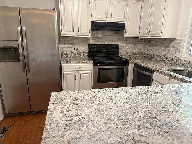 3742 Bonnybridge Pl — Photo 18