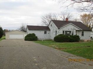 1401 Earlmoor Blvd, Flint, MI 48506