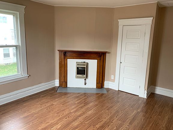 2nd image of 1715 Park St #17155