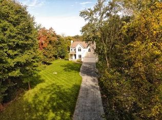 77 Barton Ave, Swansea, MA 02777