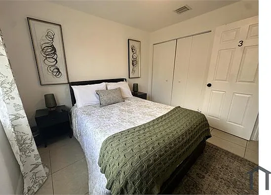 404 NW 2nd Ave — Photo 11