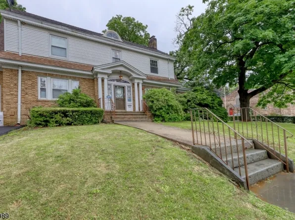 135 Passaic Ave, Passaic City, NJ 07055