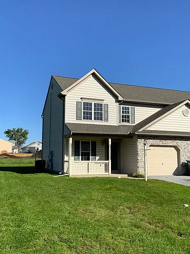 Floor plan 17 FARMLAND ROAD