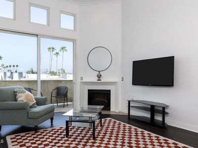 5703 Laurel Canyon Blvd APT 306, Valley Village, CA, 91607