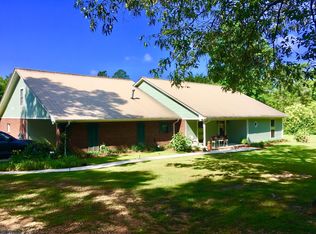 71 Wiggins Ln, Hattiesburg, MS 39402