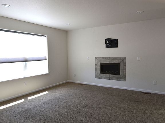 Living Room_08272022