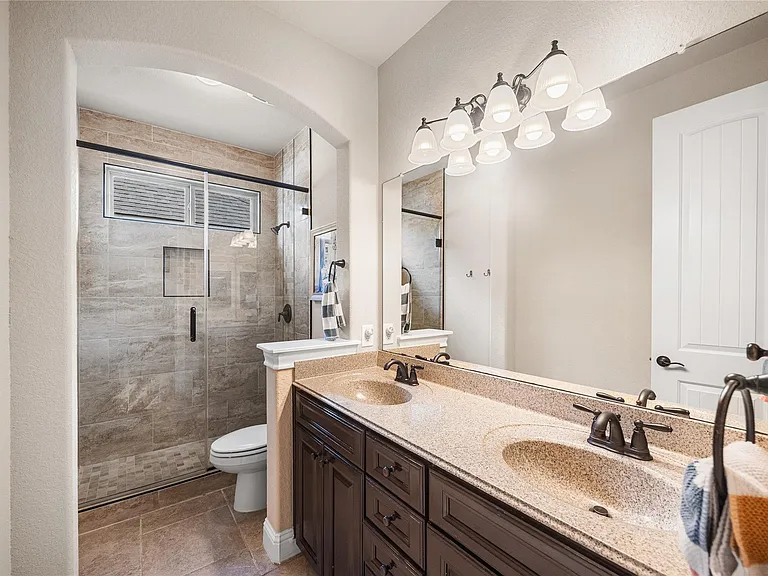 9614 Blackberry Terrace Dr — Photo 32