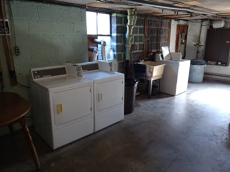 825 Greenough St #3 — Photo 13