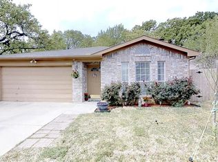 1403 Crest Dr, Mansfield, TX 76063