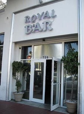 Front OF ROYAL BAR