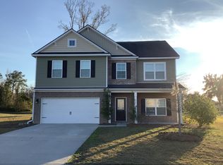 210 Smoke Rise Rd, Richmond Hill, GA 31324