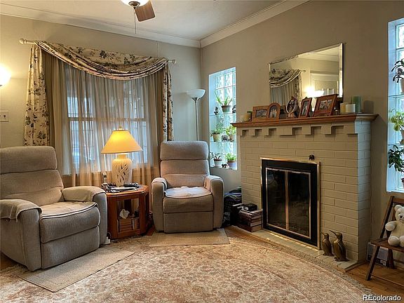 2nd image of 1143 S Corona St #L