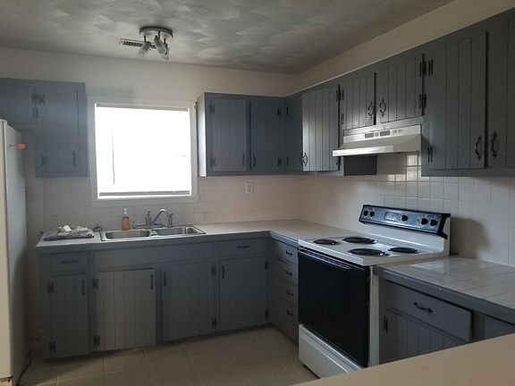 5th image of 2932 Candlewood Cir