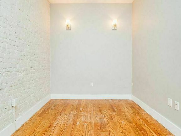 5th image of 104 Rogers Ave APT 4B