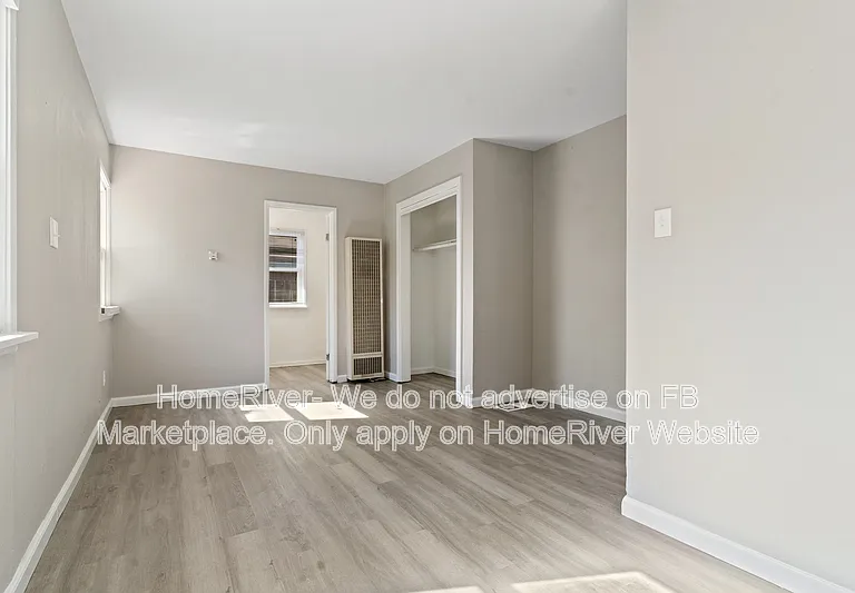 2378 Cambridge St — Photo 9