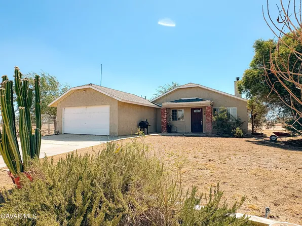 2895 59th St W, Rosamond, CA 93560