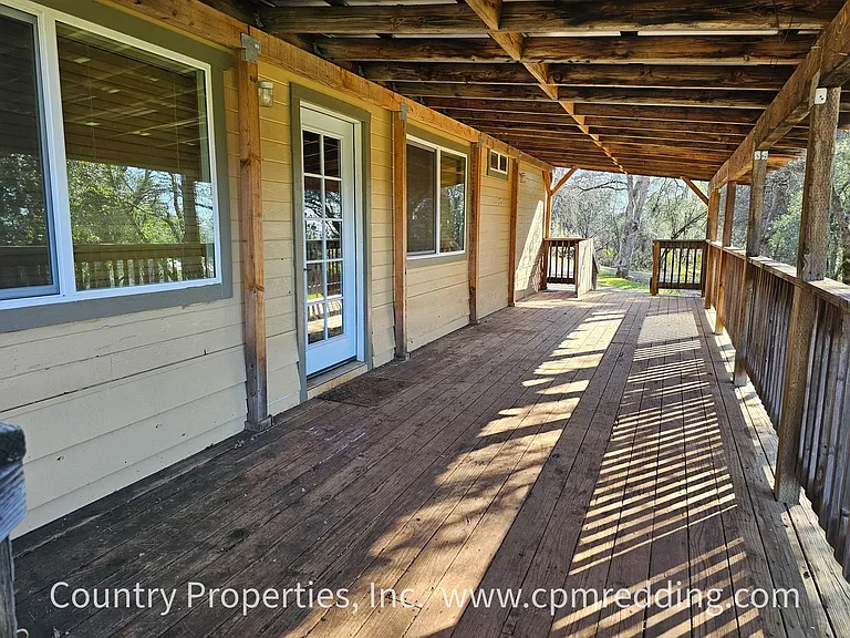 13477 Oak Run Rd — Photo 34