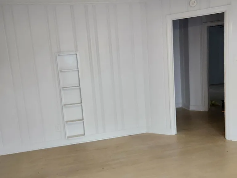 151 S Green St #4 — Photo 5