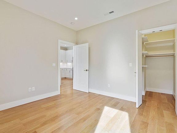 4th image of 1 Strawberry Hill Ave #9