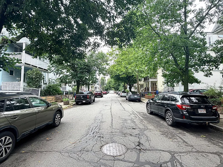117 Rogers Ave #3 — Photo 28