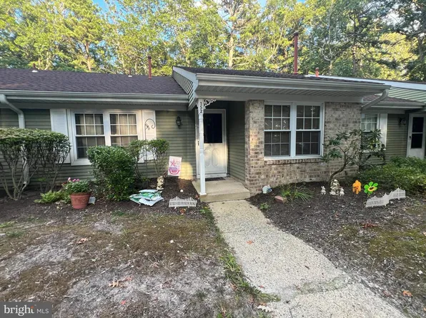 152 Club Pl, Absecon, NJ 08205