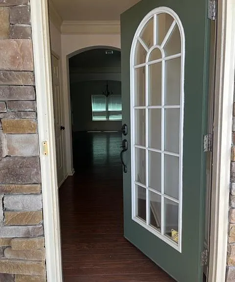 FRONT ENTRY