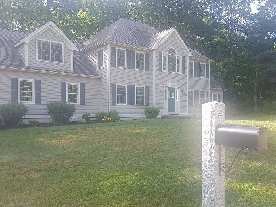 12 Comstock Way, S Walpole