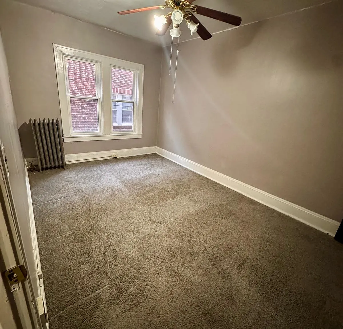 14300 Lakeshore Boulevard — Photo 3