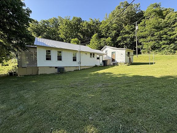 3rd image of 3138 Caney Fork Rd