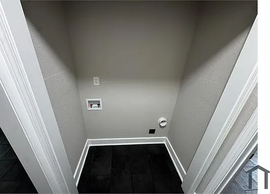 2760 Lola Ave — Photo 8