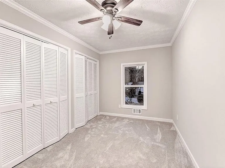 3372 Cottonwood Ln — Photo 11