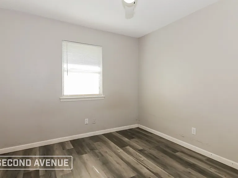 622 Martingale Dr — Photo 16