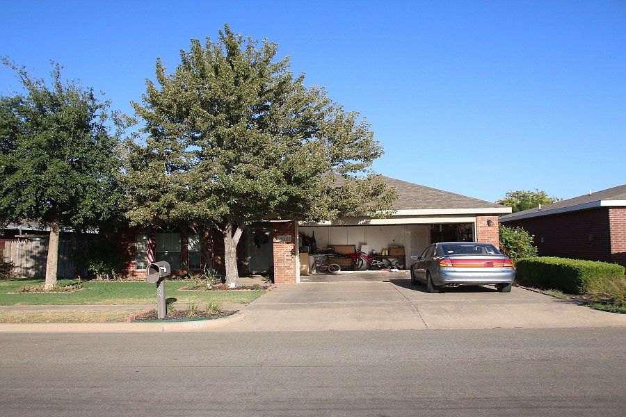 1st image of 522 N Iola Ave