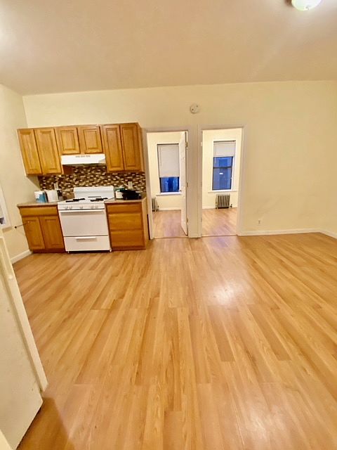 1st image of 31-49 33rd St #2F2