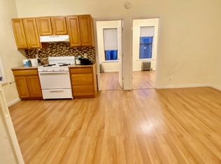 31-49 33rd St #FR2, Astoria, NY 11106