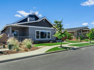 703 NW 13th St, Redmond, OR, 97756