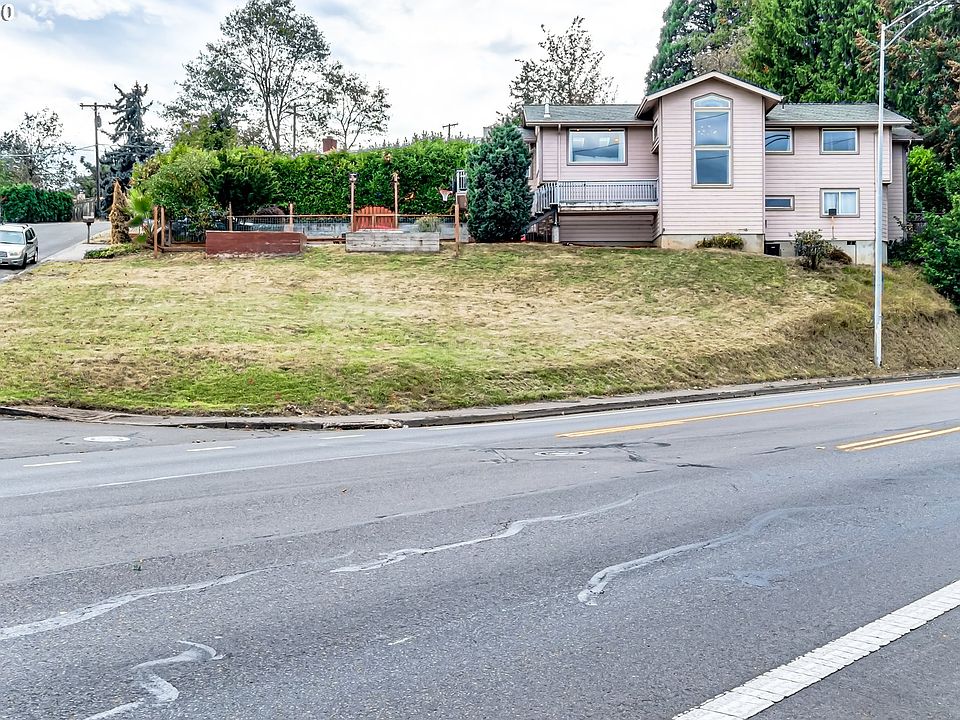 2nd image of Sunrise Blvd