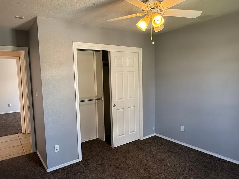 9816 Sierra Morena St NW — Photo 15