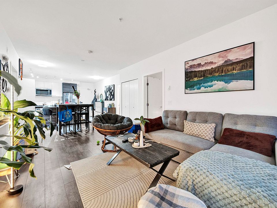 1st image of 13963 Boulevard 115 #105