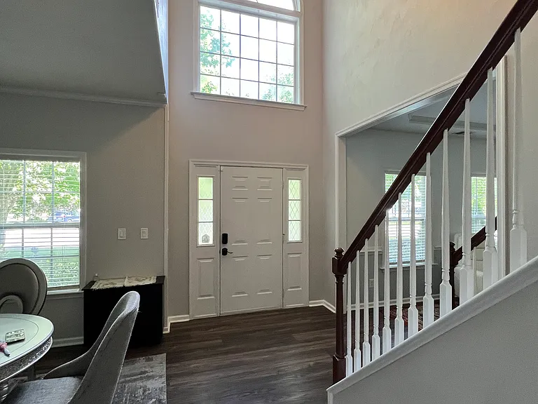 812 Bryson Arch — Photo 5