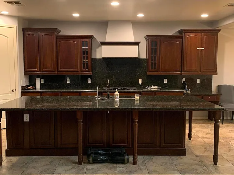 2219 E Wisteria Dr — Photo 6