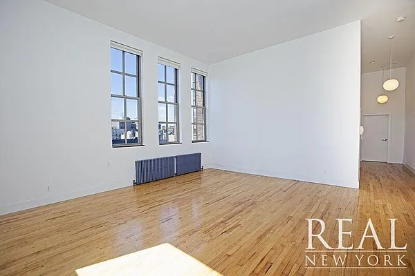 Rented by REAL New York | media 12